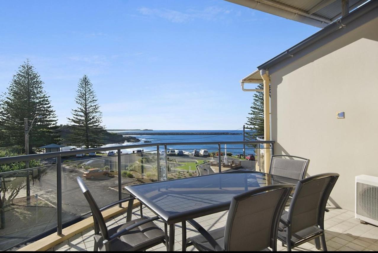 The Cove Yamba Aparthotel Exteriör bild