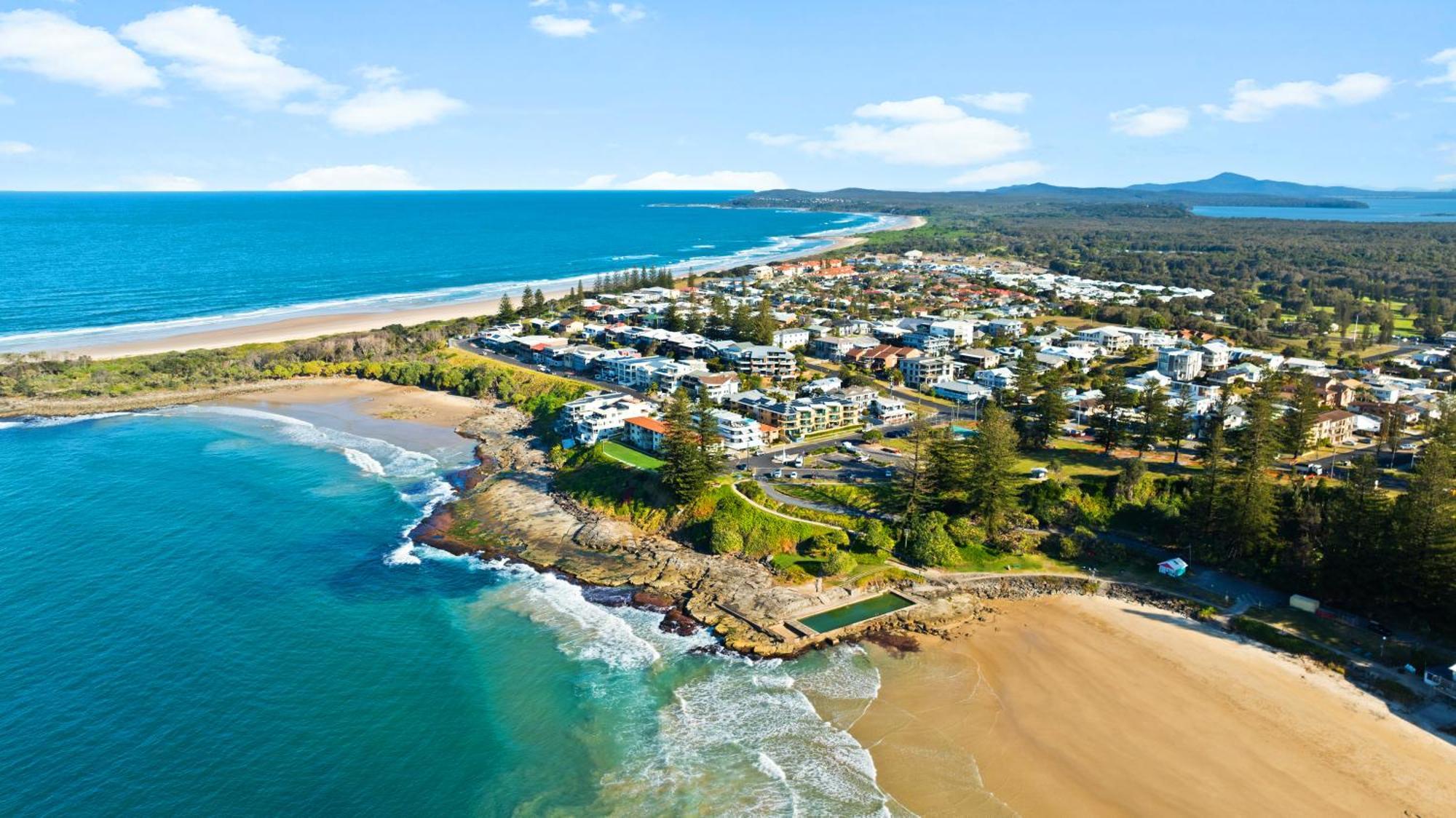 The Cove Yamba Aparthotel Exteriör bild